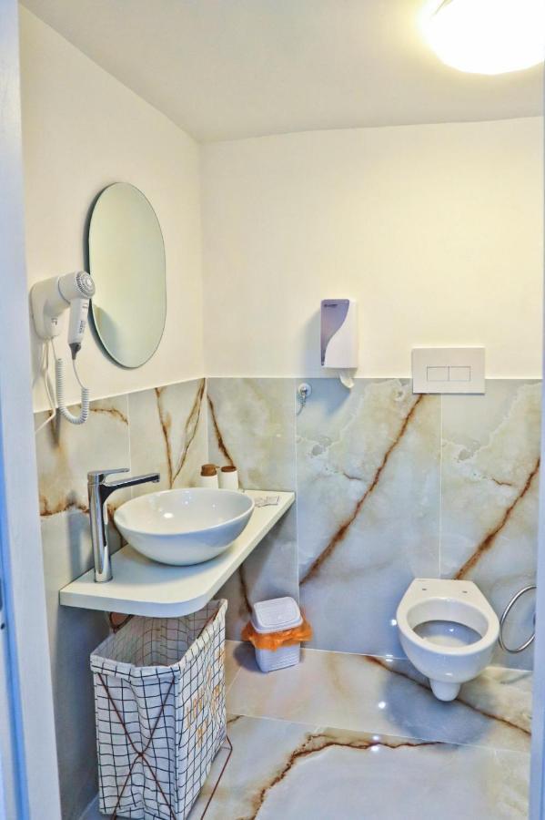 Sant'Anna Suite เนเปิลส์ ภายนอก รูปภาพ