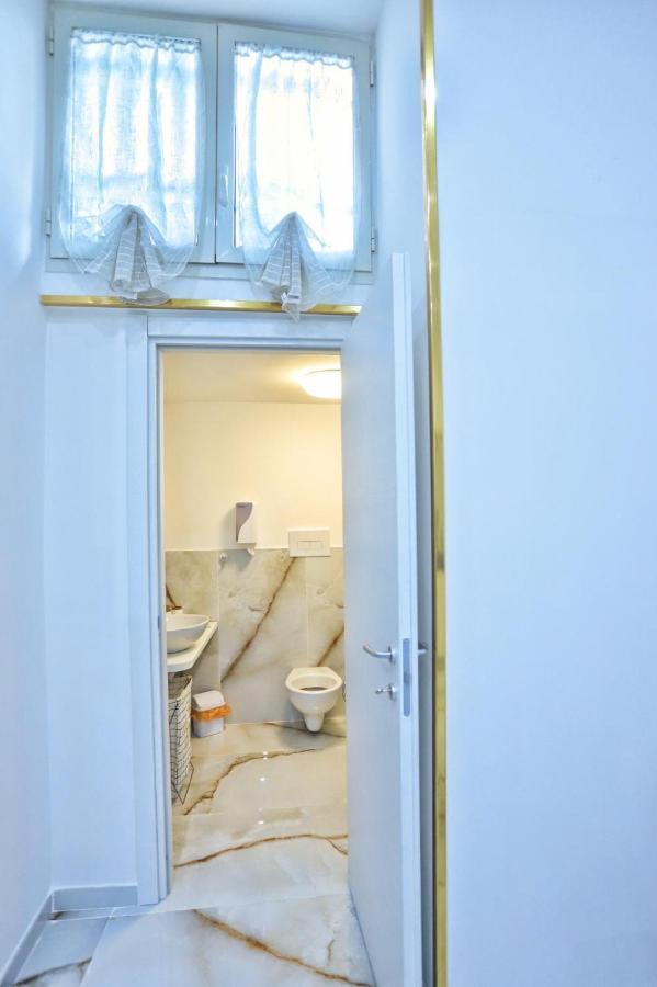 Sant'Anna Suite เนเปิลส์ ภายนอก รูปภาพ